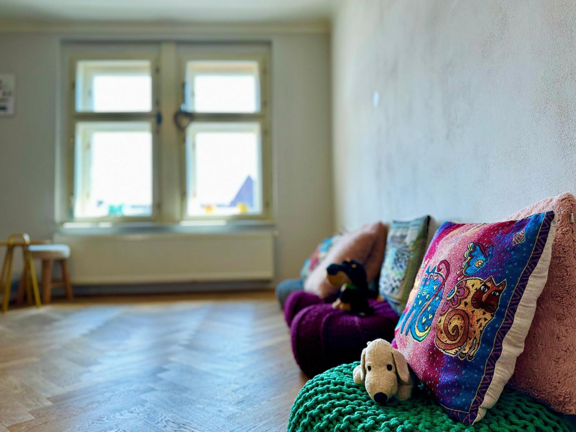 Appartamento Knk Vibrant Central Spacious Hideaway Hradec Králové Esterno foto