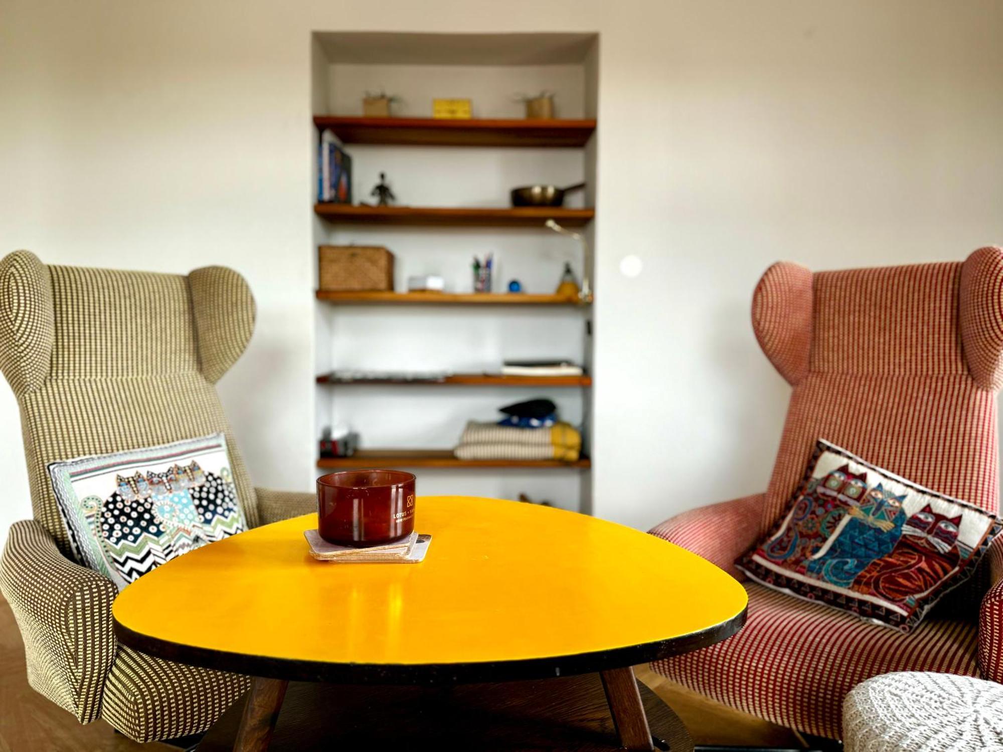 Appartamento Knk Vibrant Central Spacious Hideaway Hradec Králové Esterno foto